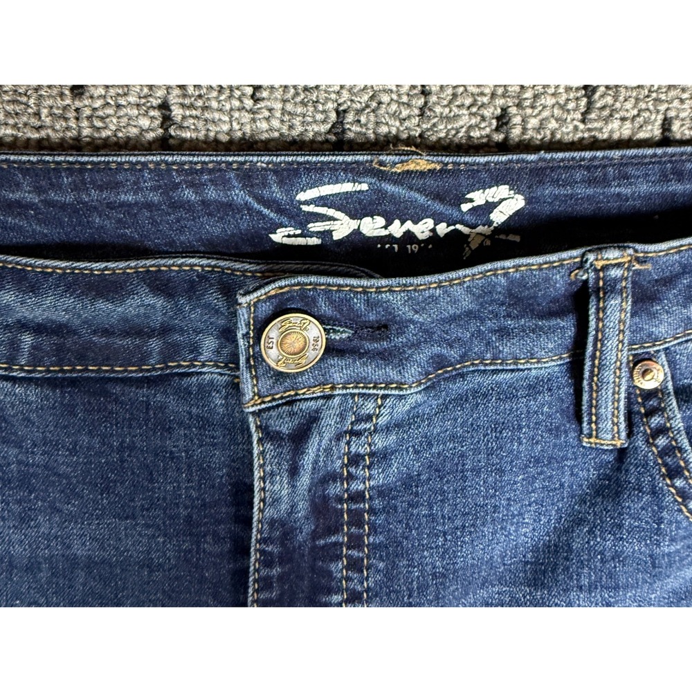 Seven7 Womens Relaxed Bermuda Denim Shorts Blue Medium Wash Size 14 Stretch - Picture 2 of 8
